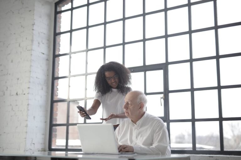5 Reasons Why Senior Developers Struggle to Communicate Their Expertise
